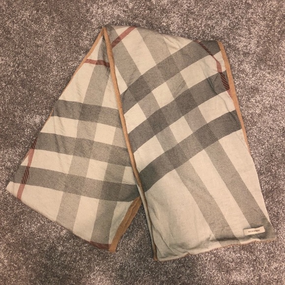 Burberry Accessories - Burberry cashmere scarf with some flaws
